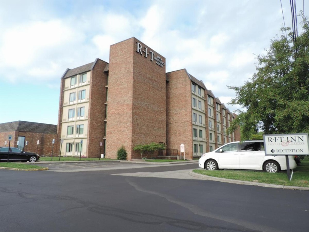 RIT Inn & Conference Center Image 10