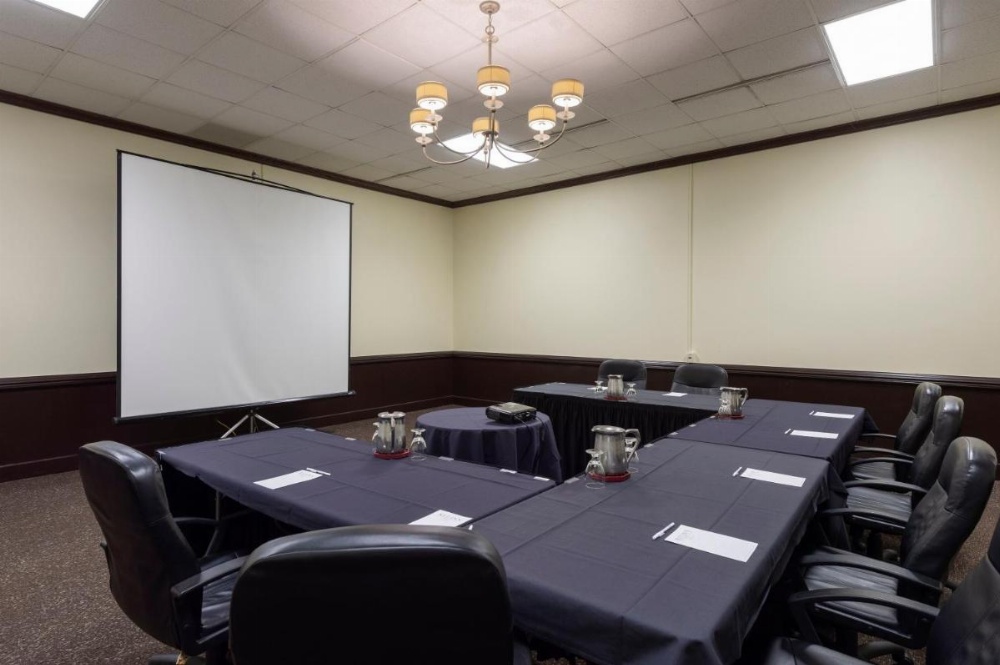 RIT Inn & Conference Center Image 16