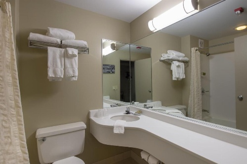 RIT Inn & Conference Center image 26